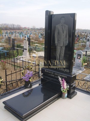 Элитный памятник №0030 — ritualum.ru